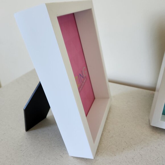 White Rectangle Square Frames with Ledge - Set of 4 - Picture 4 of 10